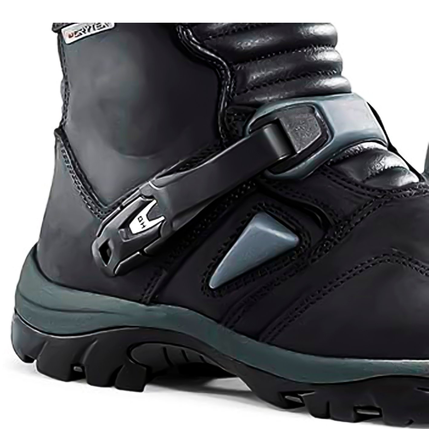 Botas Forma Adventure Low Dry para Hombre